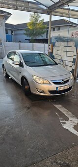 Opel Astra J P10 1.6 85 kw benzin+ LPG - 2