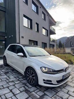 Volkswagen Golf VII 2.0 TDi 110KW 4x4 biela perleť,panoráma - 2