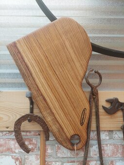 Predám dosku na krájanie / Denko, Lopár 14 /. - 2