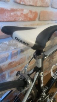 Giant defy 3 - 2