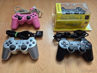 Predám ovládače na PS2 - 2