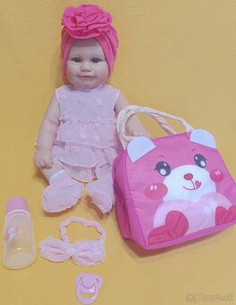 Realistická bábika Linda - 2