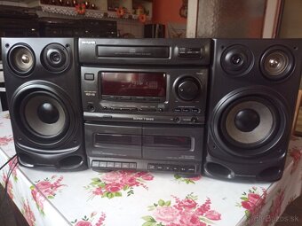 Aiwa NSX V8 - 2