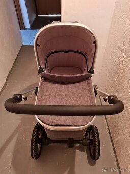 kocik Moon Nuova - 2-kombinacia + autovajicko Maxi Cosi - 2