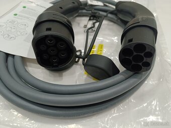 Nabíjecí kabel elektromobilů TYP2, 3x20A,11kW, 5,6m - 2