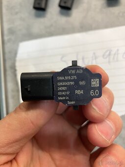 senzor parkovaci sensor pdc narazniku 5WA919275 - 2