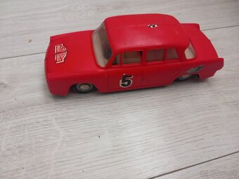 Kdn,stare hračky. Tatra 813,skoda 1000 - 2