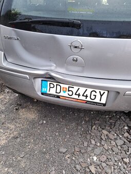 Opel Corsa 83 tis km lacné diely - 2