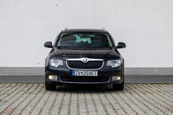 Škoda Superb Combi 3.6 FSI V6 4x4 Elegance DSG - 2