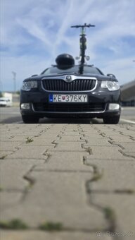 Škoda Superb Combi 2.0 TDI CR 4x4 140k Comfort DSG - 2