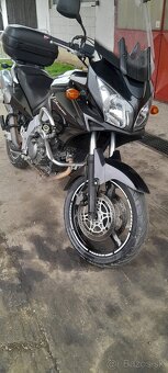 Suzuki DL 650 V strom - 2