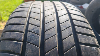 Letné pneu 245/40 R19 --- BRIDGESTONE - 2