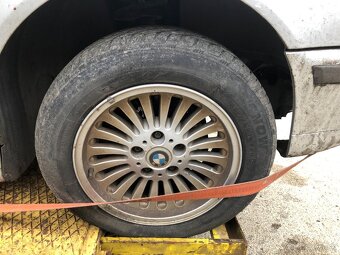 Predam R16 elektrony z BMW E39 - 2