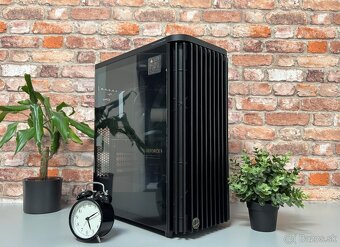 Ryzen 9 7900X3D\48GB\RTX 4070\SSD\850W Zdroj - 2