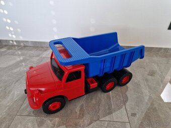 Predam tatru 148 dino toys - 2