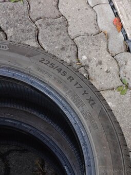 Barum Bravuris 5 letné pneu 225/45 r17 - 2