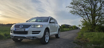VW Touareg 3.0 TDI INDIVIDUAL 176 kW - 2