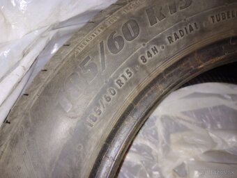 Predám zanovne pneu 185/60 R15 - 2