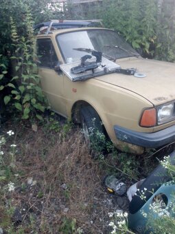 Rozpredám škoda 105 model M 120 L dva kusy na nd - 2