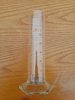 Predám odmerný valec, odmerka - 2