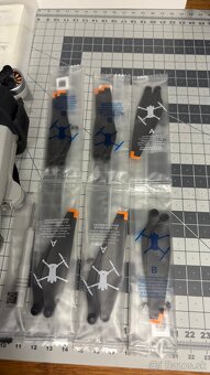 DJI mini pro 4 fly more combo - 2