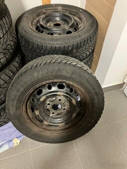Predam 4x zimne pneu 185 60 R14 - 2