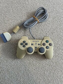 PlayStation 1 + ovládač a Gran Turismo - 2