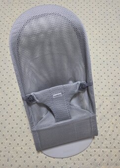 Lehátko Babybjörn mesh - 2