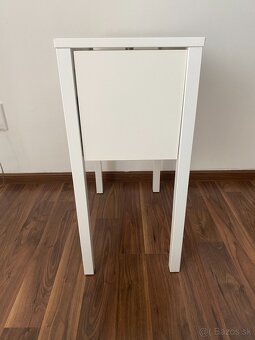 Nočný stolík IKEA - 2