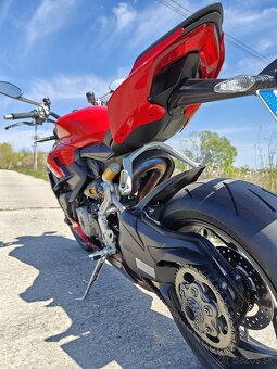 Ducati Streetfighter V2 (2022) • Záruka do 2027 • TOP stav - 2
