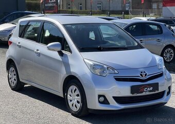 Toyota Verso - S 1.3i KLIMATIZACE KAMERA benzín manuál 73 kw - 2