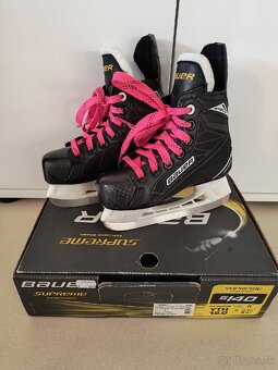 Juniorské korčule BAUER Supreme S140 - 2