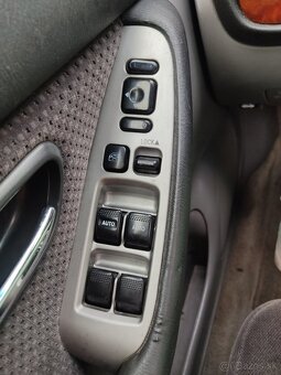 Subaru Legacy H4 2.5 AC Kombi - 2