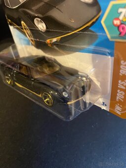 HotWheels Lamborghini Miura SV - 2