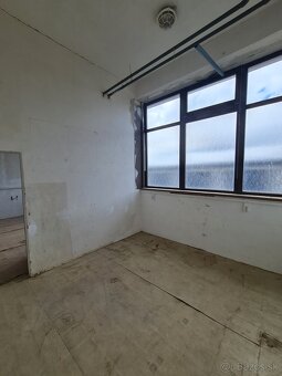 Prenájom skladových/výrobných priestorov – Poprad, Moyzesova - 2