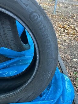 Predám letné pneu Continental EcoContact 6 235/55 R18 V XL - 2