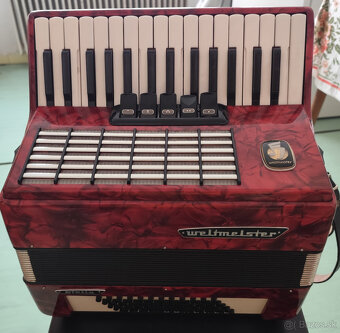 Akordeón Weltmeister 60 basový - 2
