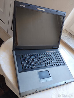 Predám notebook - 2