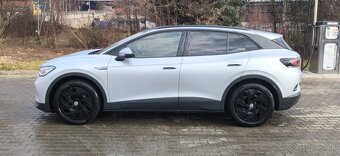 VW ID.4 150KW / ŤAŽNÉ / TEPELKO / PANO / MATRIX / 360 KAMERA - 2