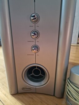 Predám subwoofer a repro k domácemu kinu - 2