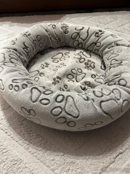 Pelech (pes alebo mačka) - 2