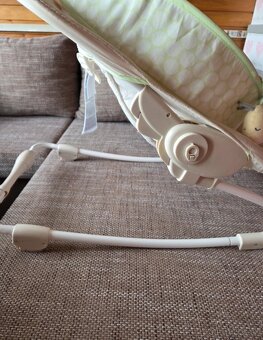 Hojdacie kreslo pre babatko - 2