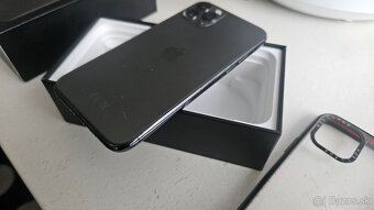 Apple iPhone 11 Pro 64GB - 2