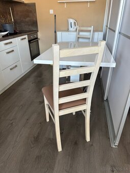 Jedálenské stoličky 2ks - 2