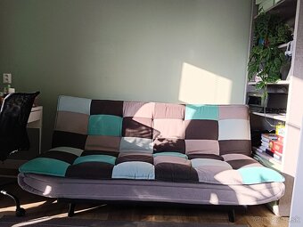 Rozkladacia pohovka - 2