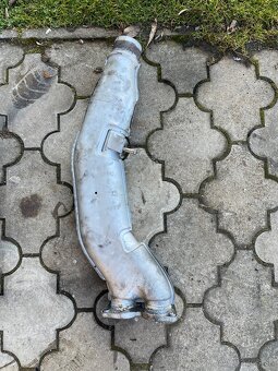 BMW e60 e61 520d N47 130kw sanie blatníky dvere DPF - 2