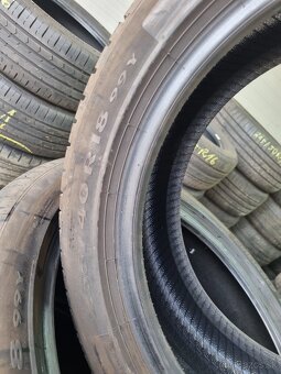 255/40R18 Pirelli dot 24 - 2