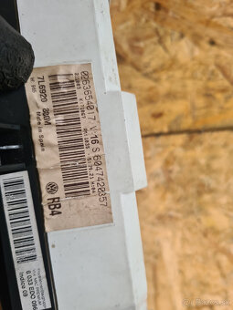Budiky VW Touareg 7l - 2