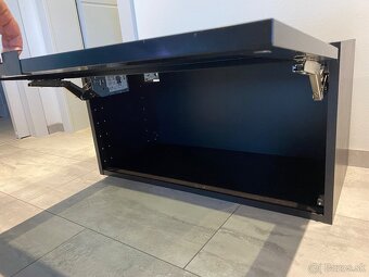 Ikea nástenná skrinka - 2