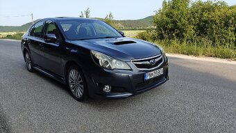 Subaru Legacy - 2